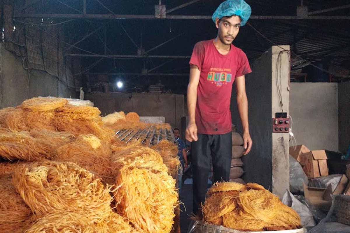 ৪৮০ কোটি টাকা ছাড়াতে পারে বগুড়ার লাচ্ছা সেমাইয়ের বিক্রি
