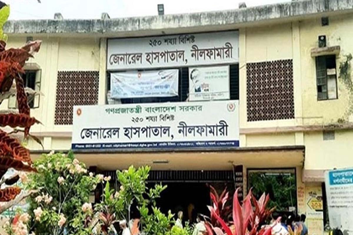 অটোভ্যানের চাকায় ওড়না পেঁচিয়ে নারীর মৃত্যু