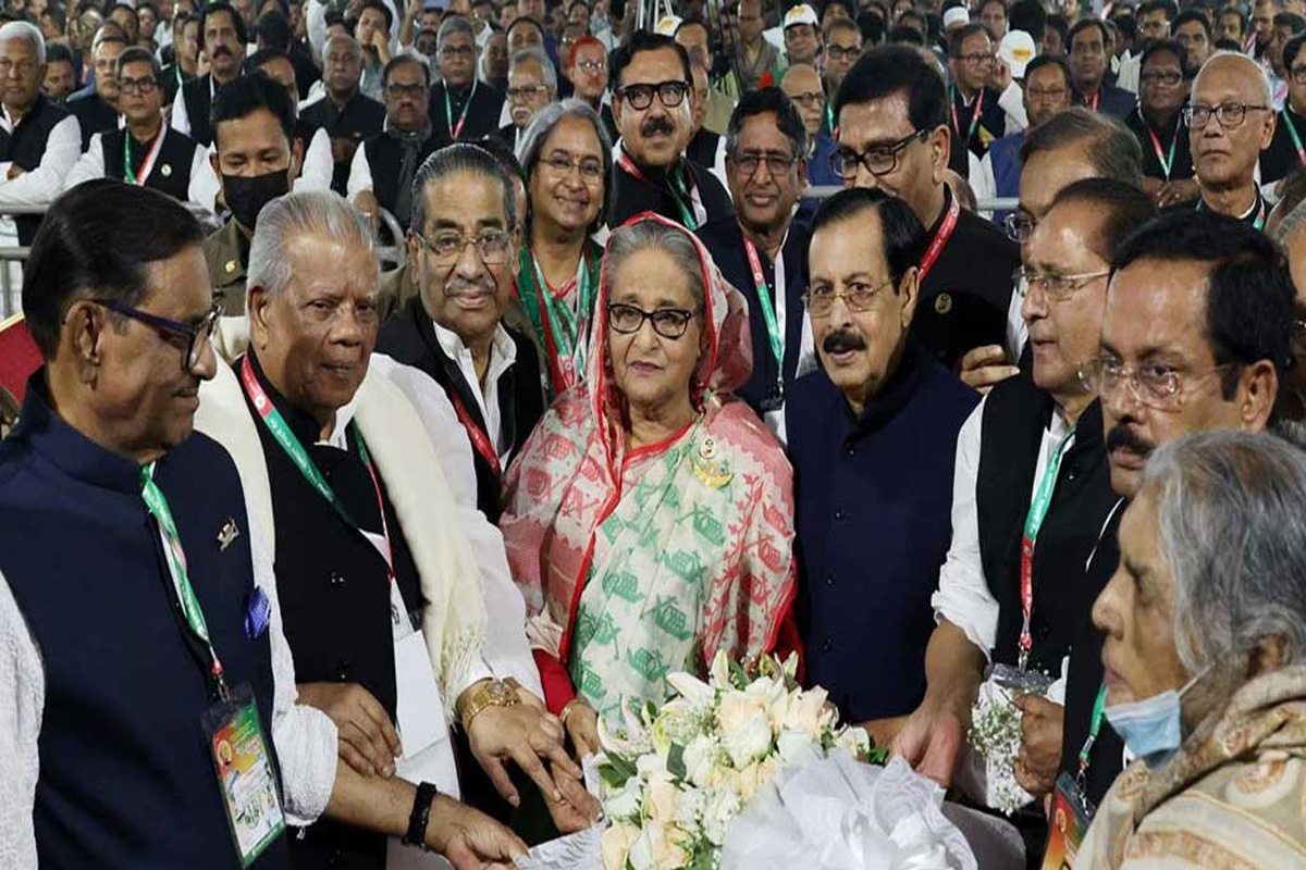 আওয়ামী লীগের কে কোথায় ঈদ করবেন