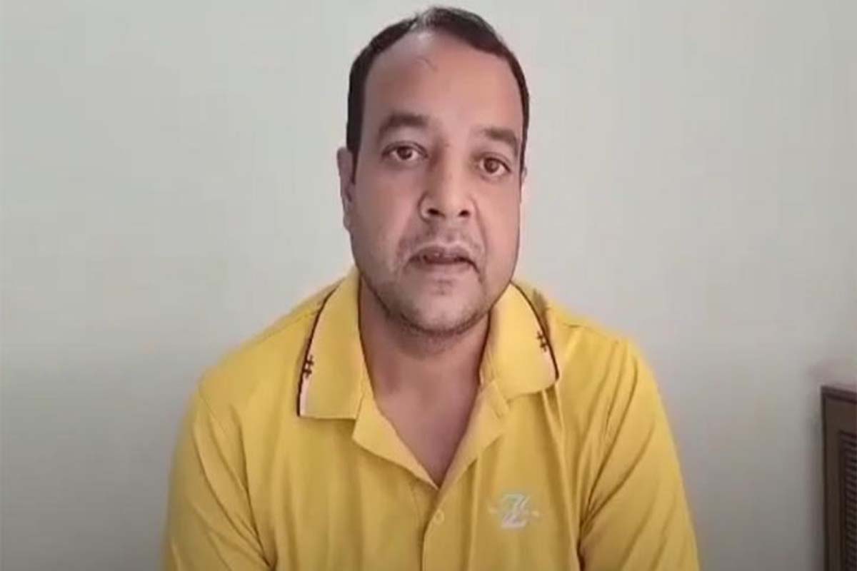 নির্বাচন থেকে সরে দাঁড়ানোর ঘোষণা দিলেন সেই রুবেল