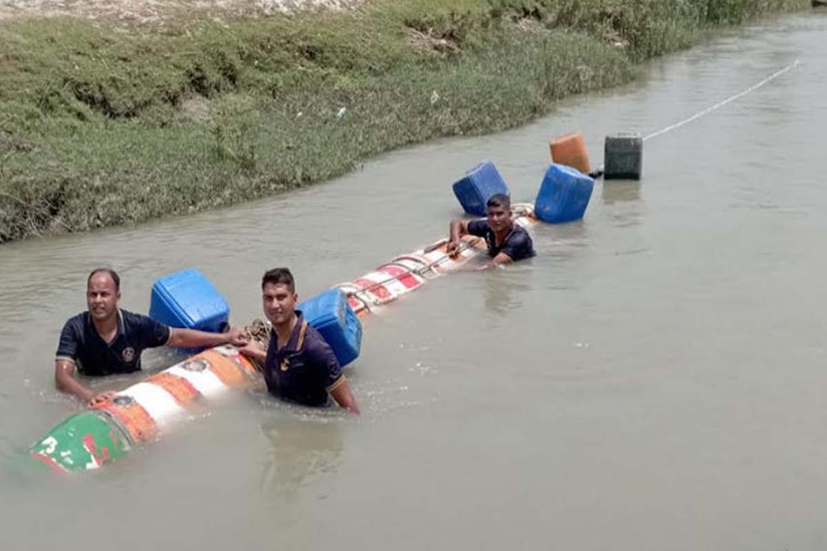 রাঙ্গাবালীতে ভেসে আসা টর্পেডোটি উদ্ধার করলো নৌ-বাহিনী