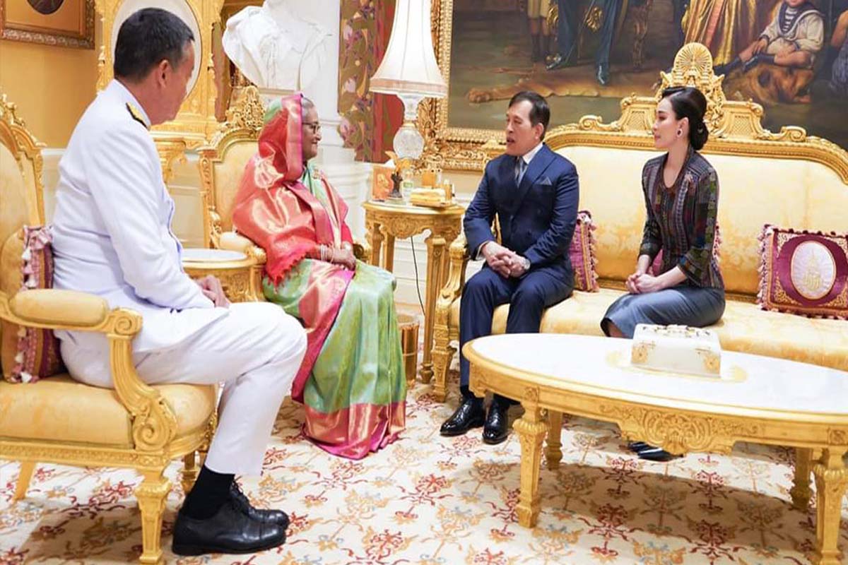 থাইল্যান্ডের রাজা-রাণীর সঙ্গে প্রধানমন্ত্রীর সৌজন্য সাক্ষাৎ