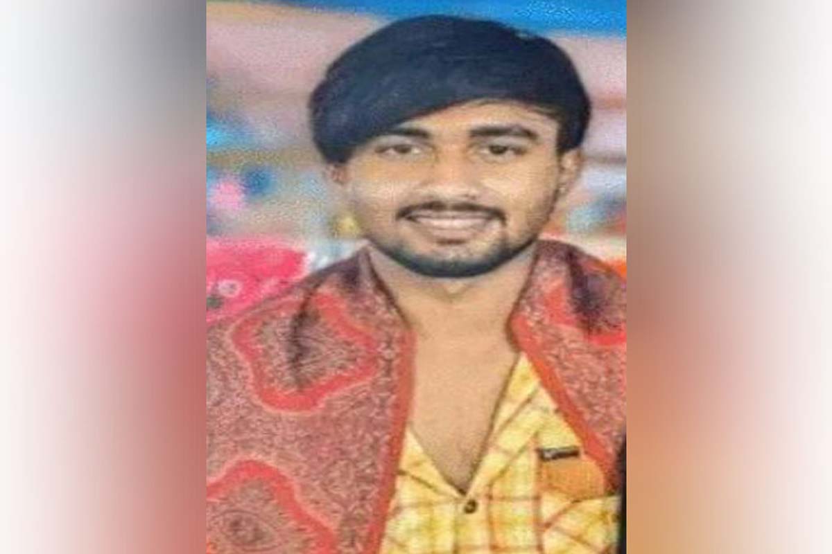 প্রেমিকার ১৯ দিন পর প্রেমিকের আত্মহত্যা