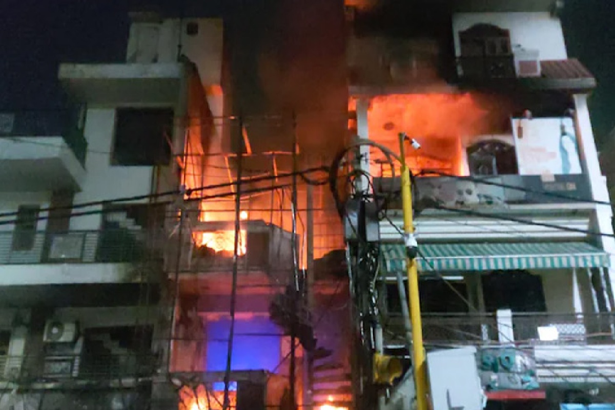 দিল্লিতে শিশু হাসপাতালে ভয়াবহ আগুন, ৭ নবজাতকের মর্মান্তিক মৃত্যু