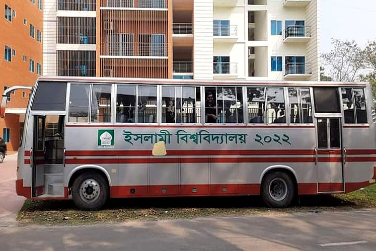 ইবিতে কোটি টাকা ব্যয়েও মিলছে না কাঙ্ক্ষিত পরিবহন সেবা