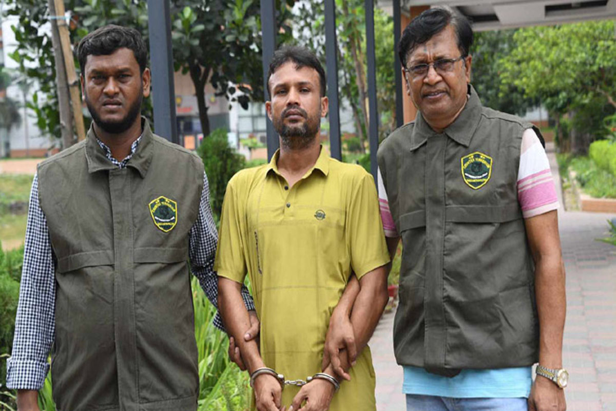 শারক্কীয়াকে অস্ত্র সরবরাহ করত রহিম