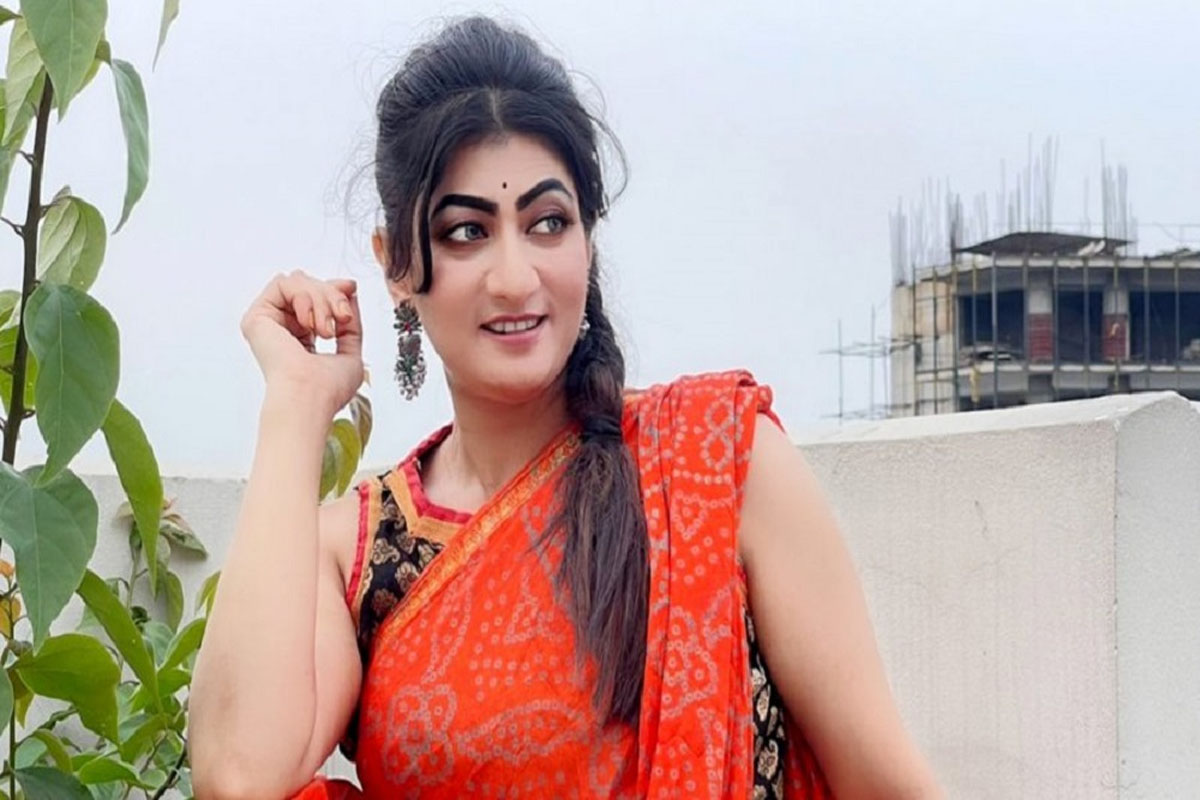 ১০ দিনেও জ্ঞান ফেরেনি অভিনেত্রী সীমানার