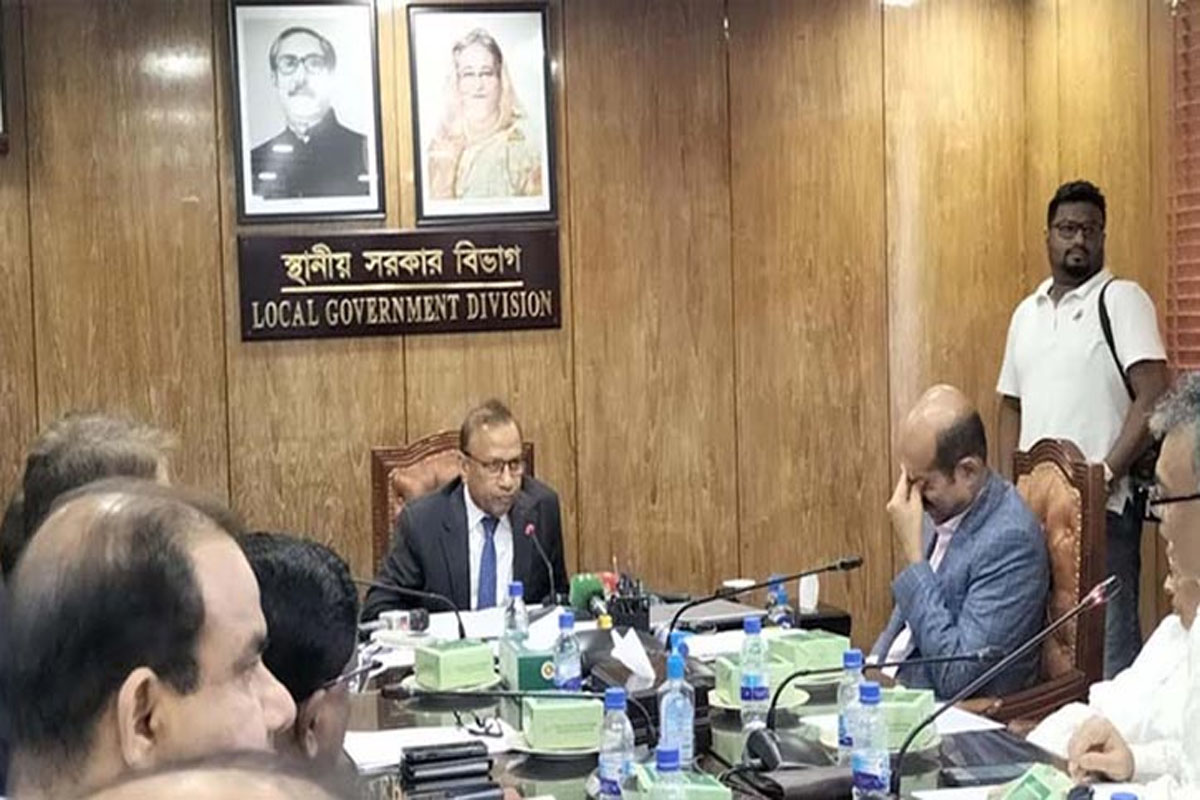 সূর্যোদয়ের আগে কোরবানির পশুর বর্জ্য অপসারণ করতে হবে: মন্ত্রী