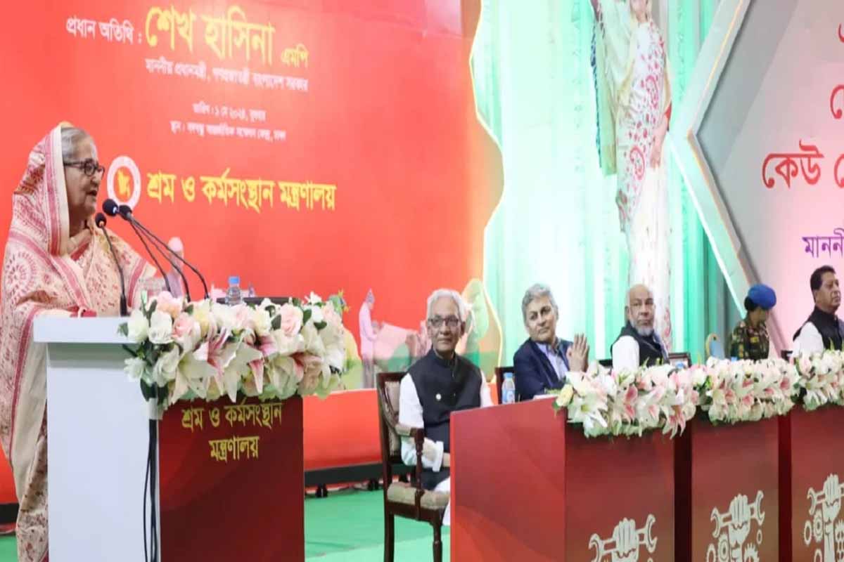 দেশে মোট জনসংখ্যার ৩ শতাংশ বেকার : প্রধানমন্ত্রী