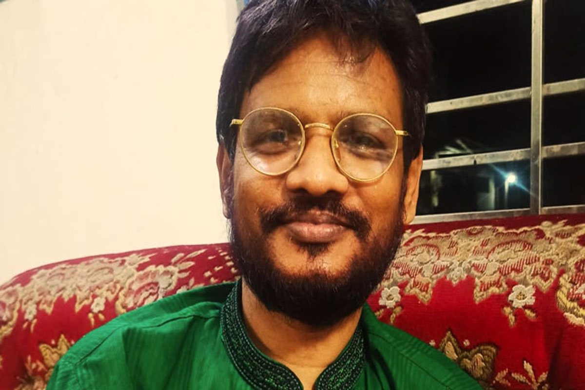 হাকিমপুরে বর্তমান চেয়ারম্যানকে হারালেন রাজ