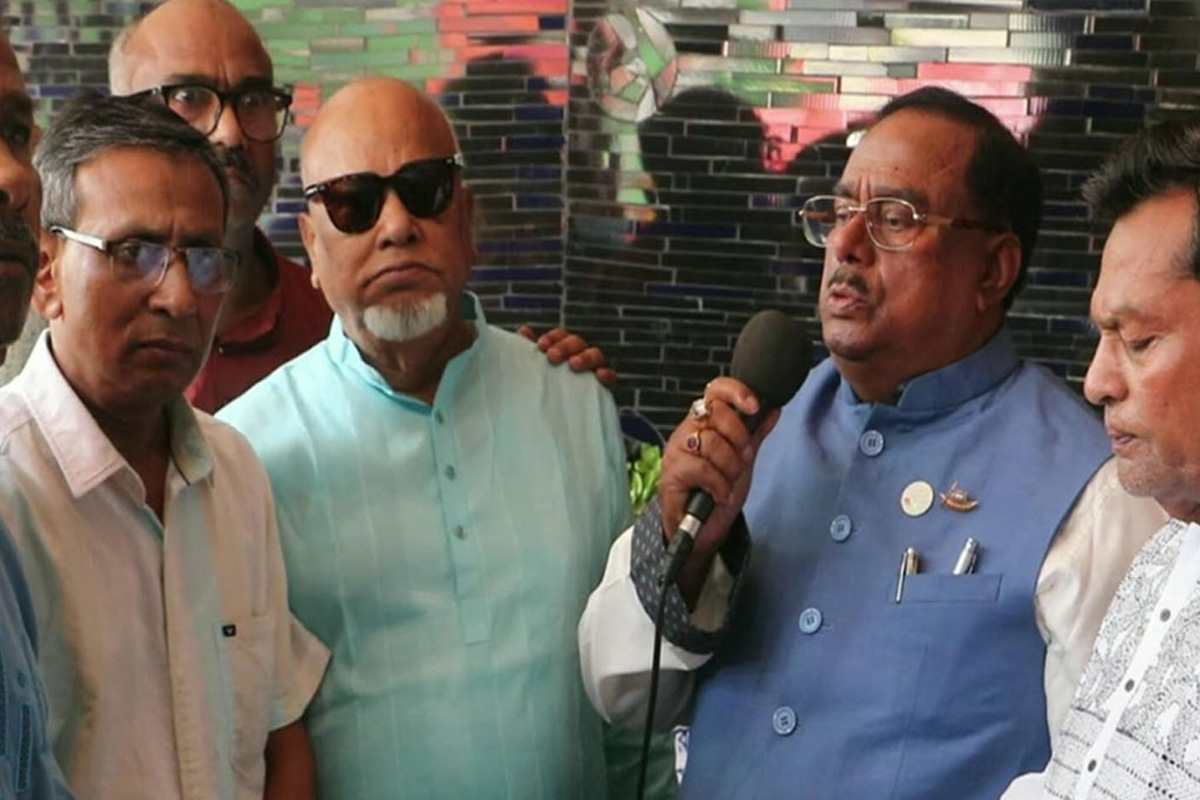 বাংলাদেশের গণতন্ত্র শেখ হাসিনার হাতেই সুরক্ষিত: খাদ্যমন্ত্রী