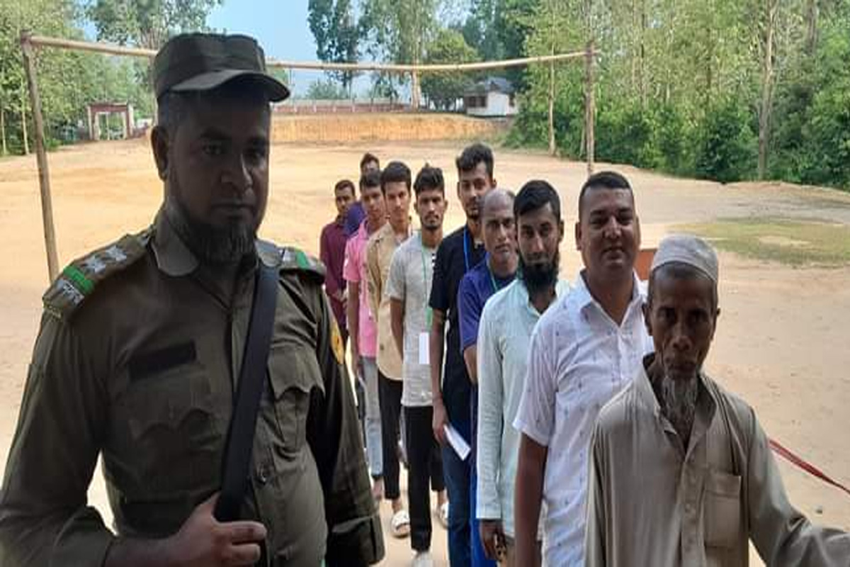 রাজস্থলীর উপজেলা নির্বাচন চলছে সাদামাটা ভাবে