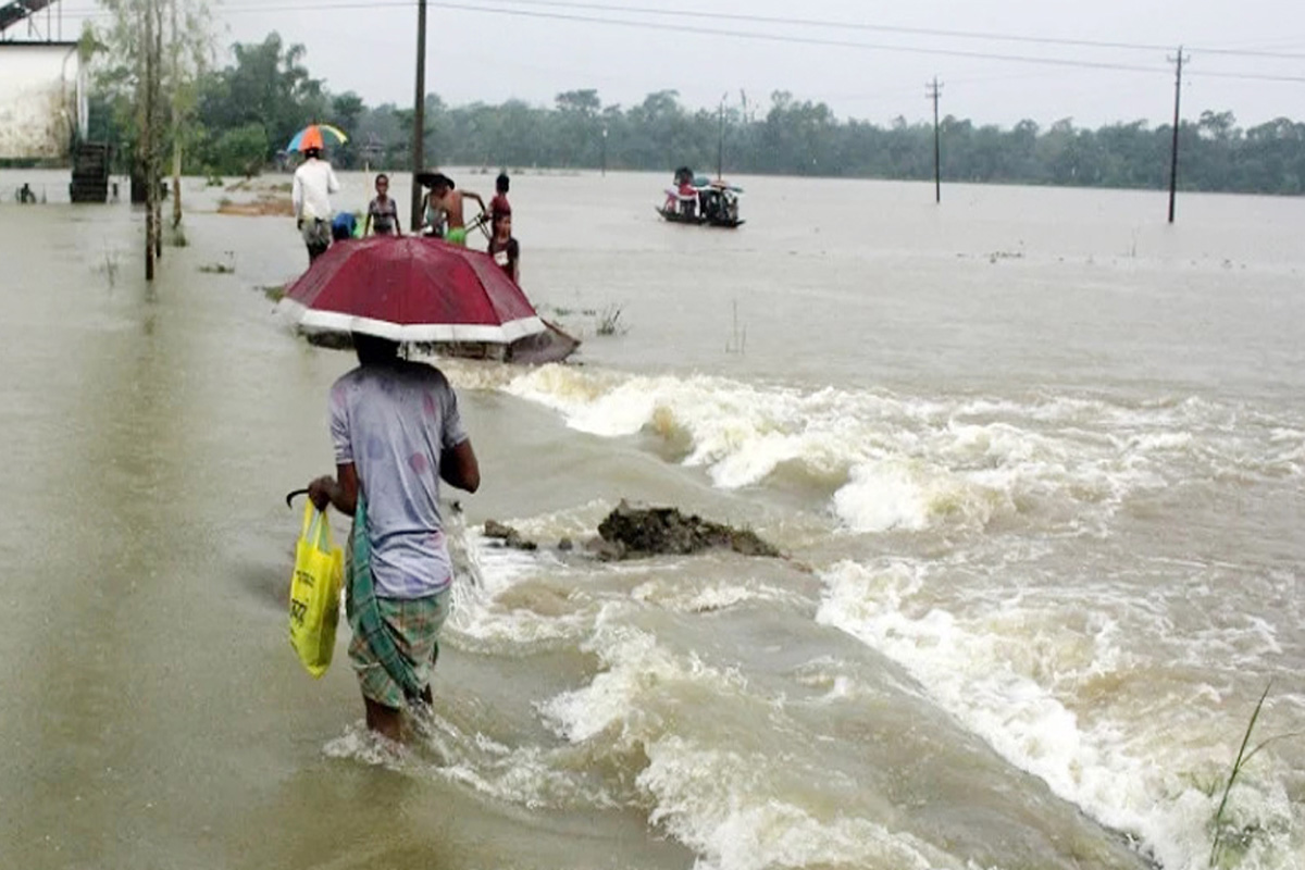 বৃষ্টি ও পাহাড়ি ঢলে সিলেটে আকস্মিক বন্যা, প্রস্তুত সেনাবাহিনী