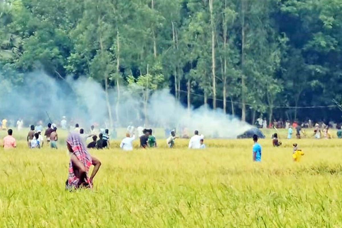 কিশোরগঞ্জে দুই গ্রামবাসীর মধ্যে টেঁটাযুদ্ধ, আহত ১৫