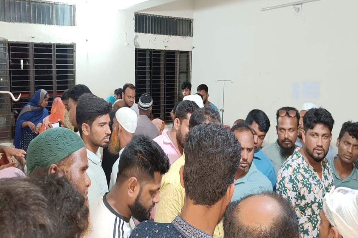 কুয়াকাটায় জমি নিয়ে বিরোধের জের ধরে সংঘর্ষ, আহত ১১