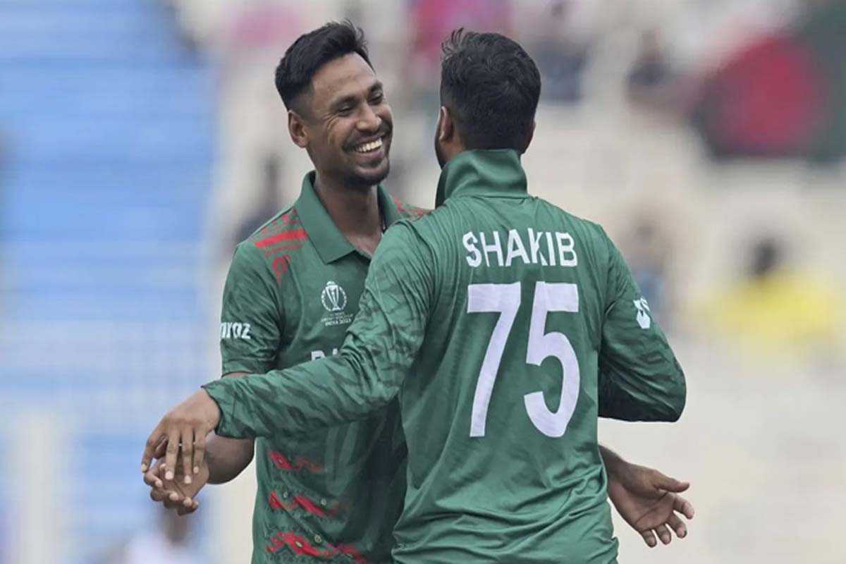 সাকিব-মোস্তাফিজের সঙ্গে ফিরলেন সৌম্য