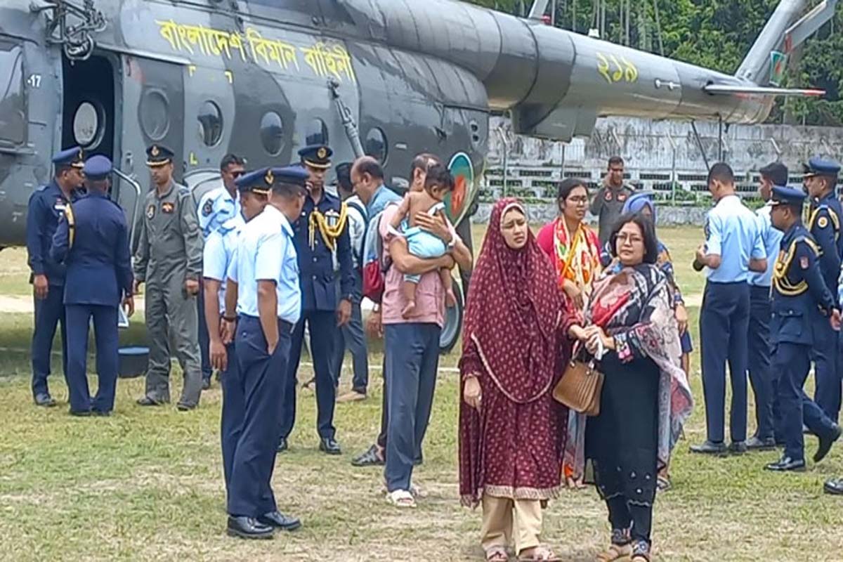 মানিকগঞ্জে পাইলট আসিমের মরদেহ, স্বজনদের আহাজারি