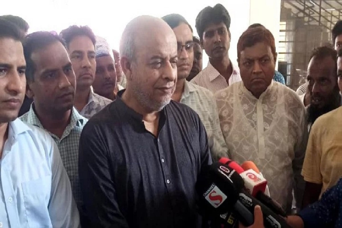 ঈদে এবারও ভালোভাবে বাড়ি পৌঁছে দেওয়ার আশ্বাস রেলমন্ত্রীর