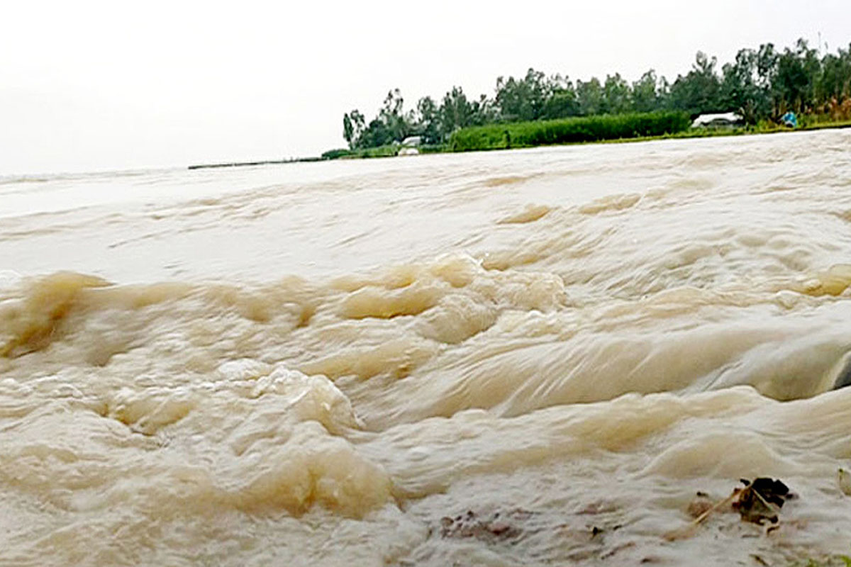 বিপৎসীমার ৫৫ সেন্টিমিটার ওপরে তিস্তার পানি