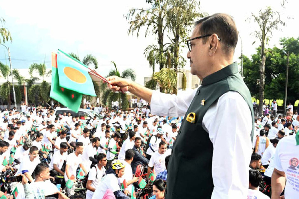 যারা ভারত বিরোধিতা করছে তারা ভুল পথে হাঁটছে: কাদের