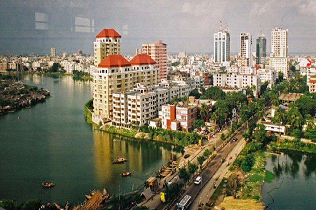 বাসযোগ্য শহরের তালিকায় আরও দুই ধাপ পেছালো ঢাকা