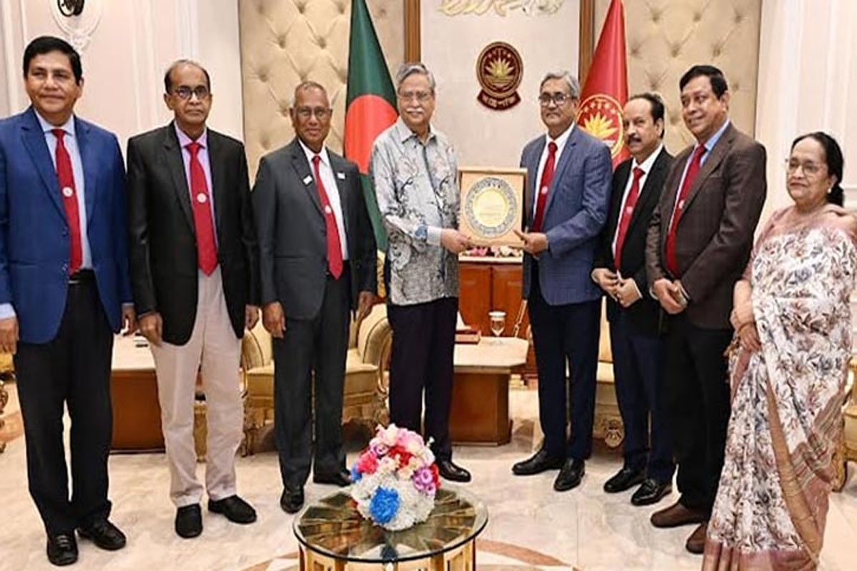 বিশেষজ্ঞ চিকিৎসক তৈরিতে বিসিপিএসকে কার্যকরী ভূমিকা রাখার তাগিদ রাষ্ট্রপতির