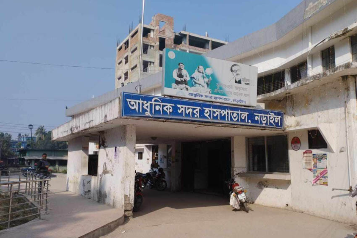 নড়াইলে মোটরসাইকেল-ট্রাক মুখোমুখি সংঘর্ষে স্কুলছাত্র নিহত
