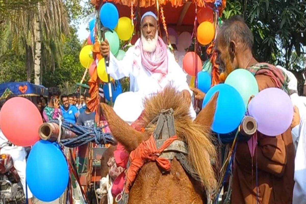 নাটোরে ইমামের রাজকীয় বিদায়