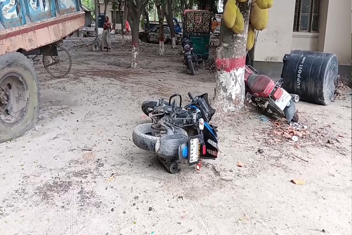 টাঙ্গাইলে ট্রাকচাপায় প্রাণ গেল যুবকের