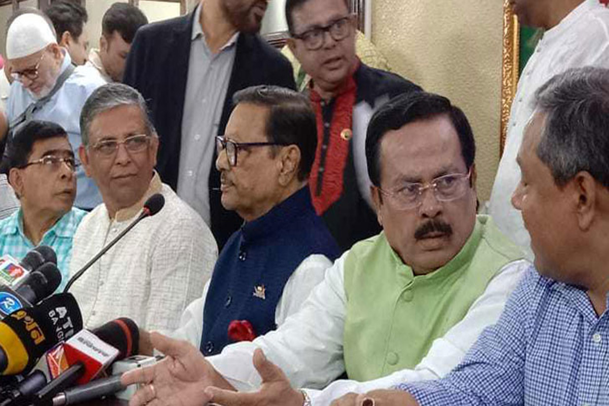 আপনারা চলে গেলেন আজিজ আর বেনজিরে, ওটাই হলো হেডিং: কাদের