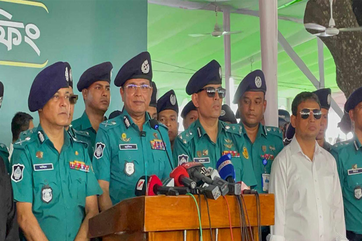 জাতীয় ঈদগাহে ৫ স্তরের নিরাপত্তা: ডিএমপি কমিশনার
