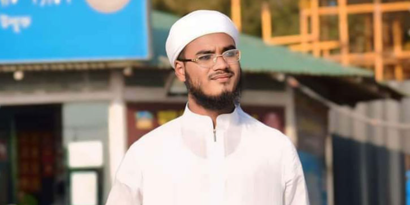 পাহাড় ধসে স্বামী-স্ত্রীর মৃত্যু