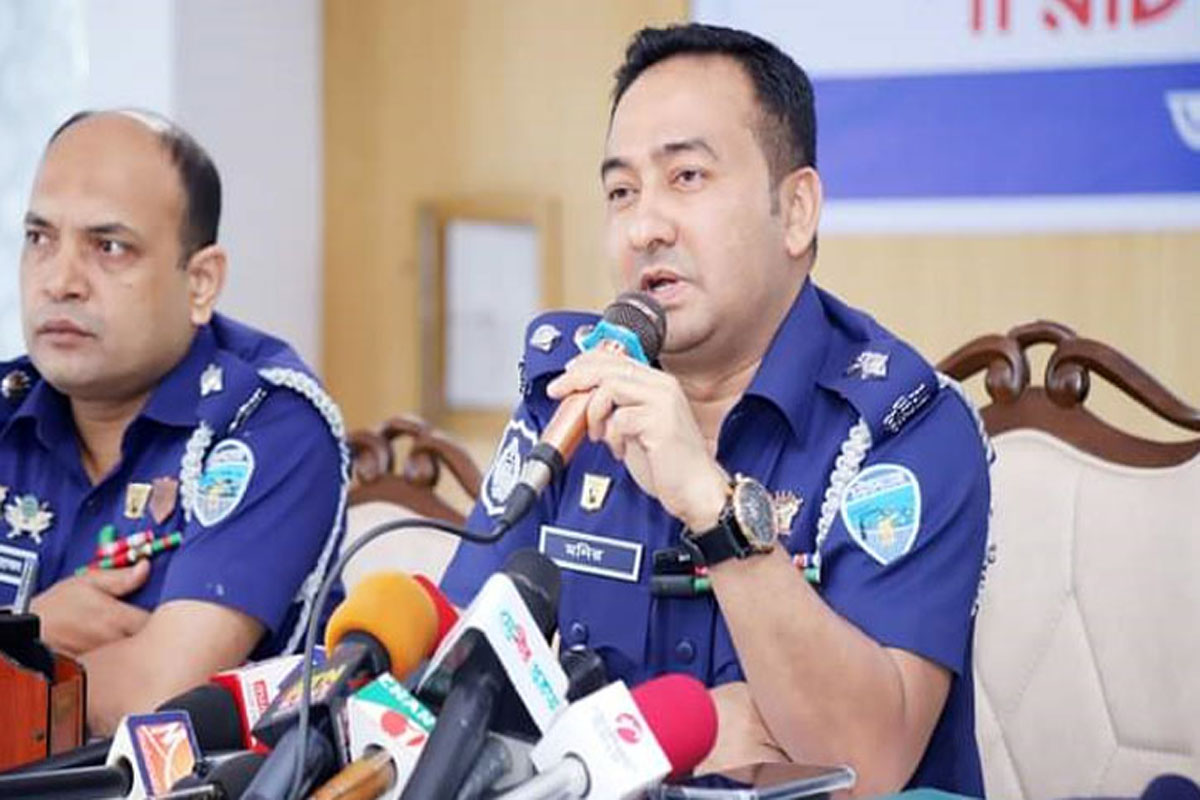‘ফেনীতে সাইবার অপরাধ ও ভূমি দস্যুতায় ছাড় নয়’