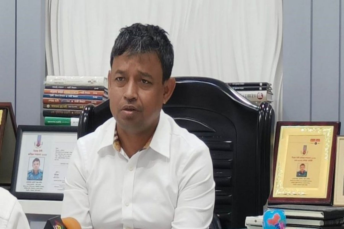 সমন্বয়ক নুসরাত ও ব্র্যাক শিক্ষক আসিফ ডিবি হেফাজতে