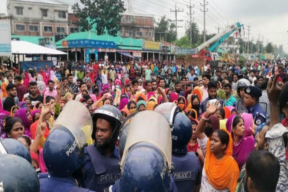 শ্রমিক-পুলিশ সংঘর্ষে ওসিসহ আহত ৬