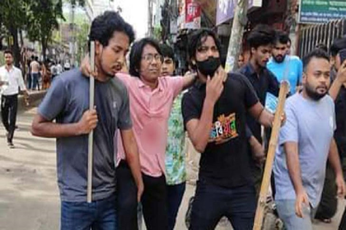 গুলিতে আহত জগন্নাথ বিশ্ববিদ্যালয়ের ৪ শিক্ষার্থী