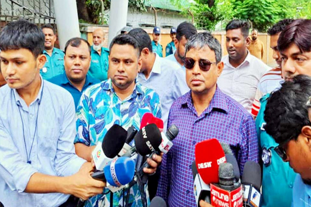 সমন্বয়কদের দিয়ে জোর করে বিবৃতি দেয়ার অভিযোগ গুজব: হারুন