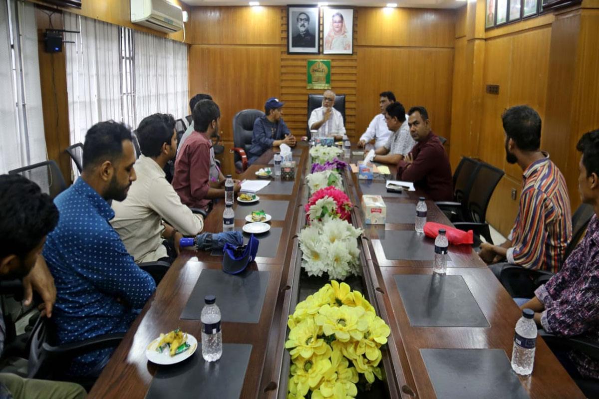 ইবির নয় শিক্ষার্থীর কর্মসূচি প্রত্যাহার, বিবৃতি প্রত্যাখ্যান করেছে মূল সমন্বয়করা