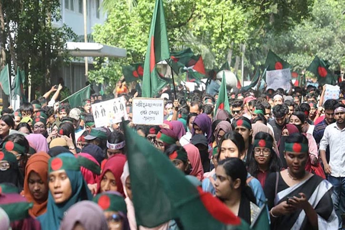 ‘বাংলা ব্লকেডের’ মিছিল শুরু, যান চলাচল বন্ধ