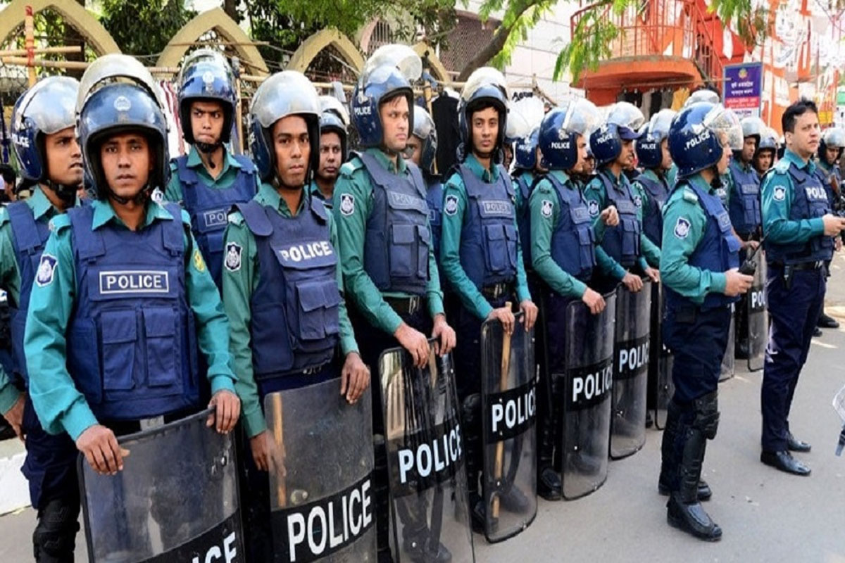 কর্মবিরতি প্রত্যাহার করল আন্দোলনরত পুলিশ সদস্যরা