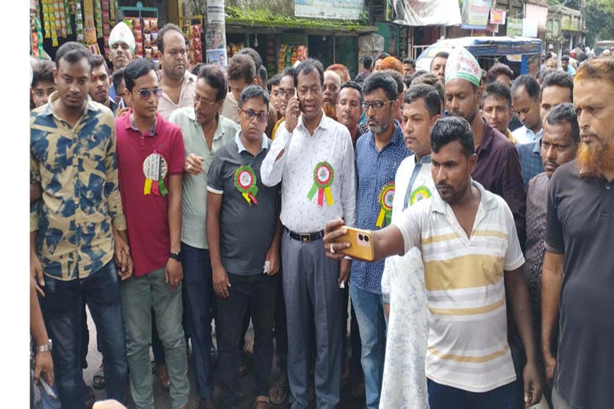 নড়াইলে স্বেচ্ছাসেবক দলের ৪৪তম  প্রতিষ্ঠাবার্ষিকী পালিত