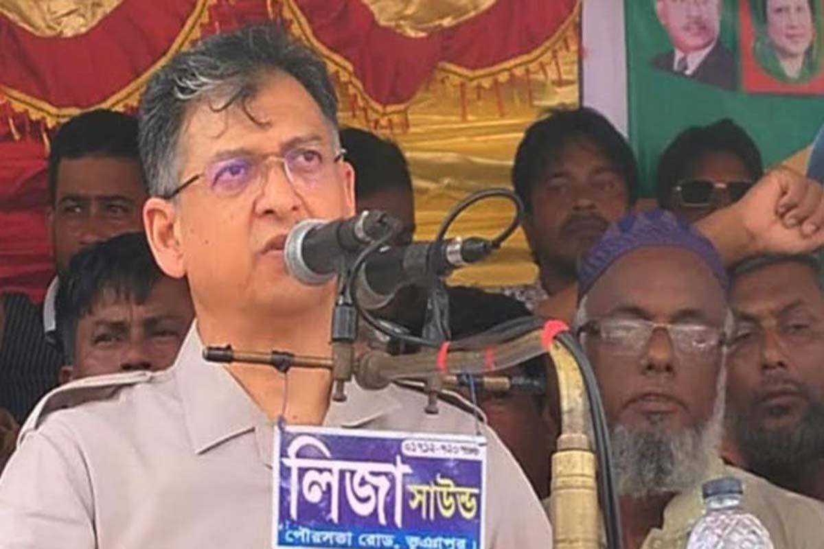 শেখ হাসিনার বিচার আন্তর্জাতিক আদালতে হবে: সালাহউদ্দিন আহমেদ