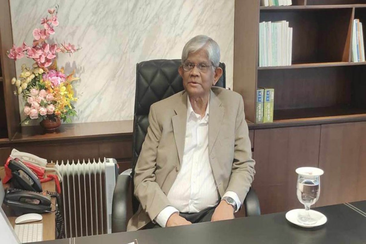 আমাদের লক্ষ্য অর্থনীতিকে দ্রুত গতিশীল করা: অর্থ উপদেষ্টা