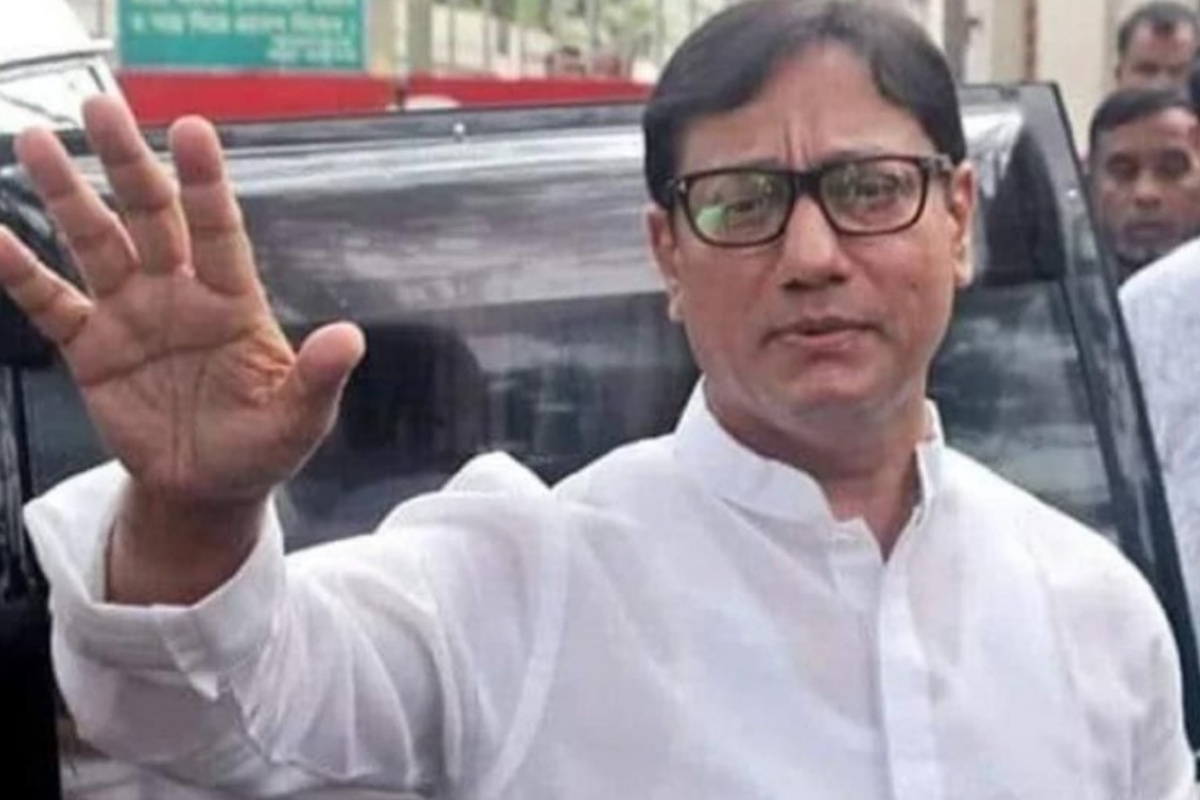 বিএনপি নেতা ডা. শাহাদাতকে চসিক মেয়র ঘোষণা দিয়ে ইসির বিজ্ঞপ্তি