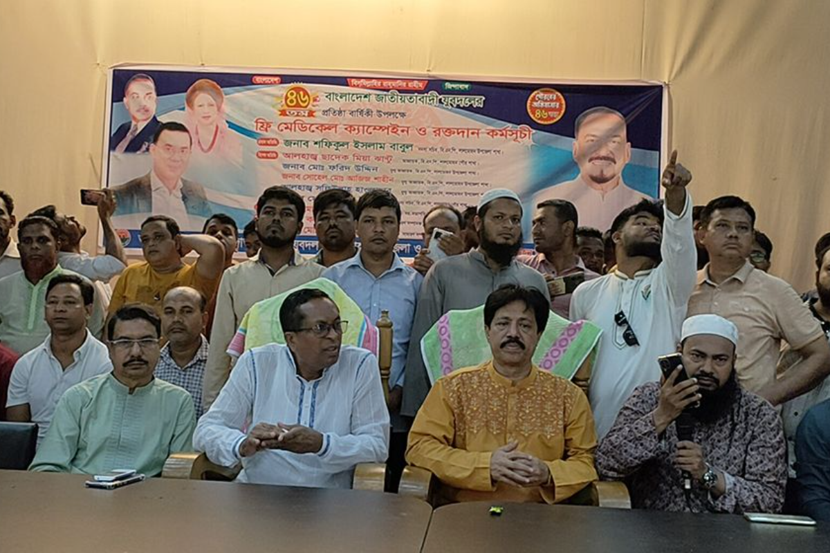শেখ হাসিনা দিল্লিতে বসে স্বপ্ন দেখছেন: মেজর হাফিজ