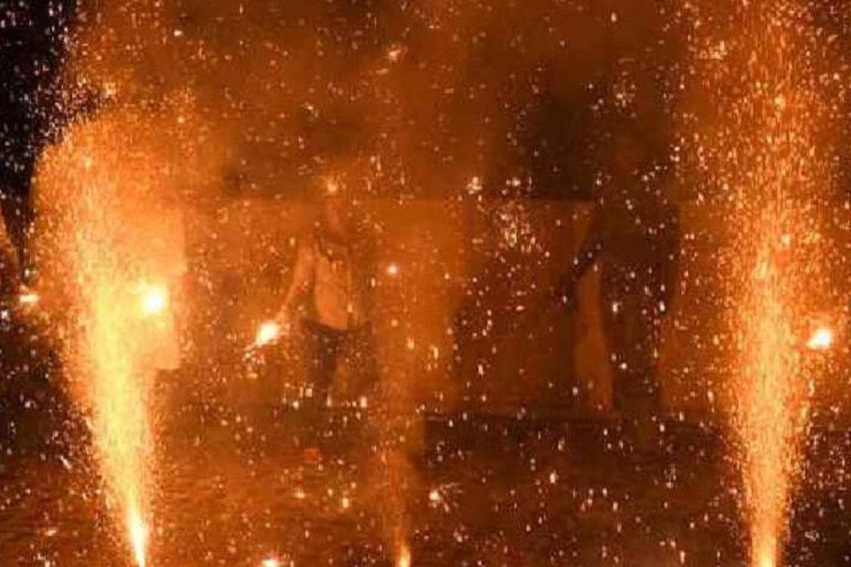 ১ জানুয়ারি পর্যন্ত আতশবাজির ওপর নিষেধাজ্ঞা দিল্লি সরকারের