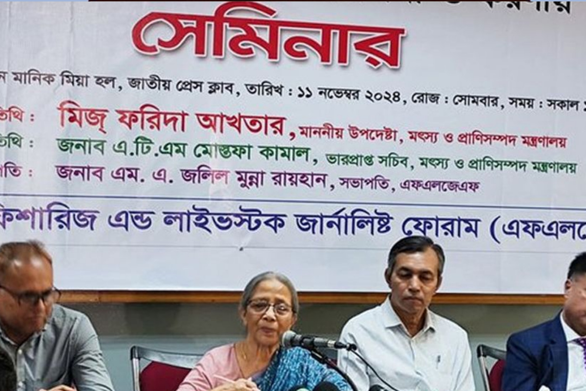 কৃষকের দুধ শহরে আনার ব্যবস্থা করতে হবে: প্রাণিসম্পদ উপদেষ্টা