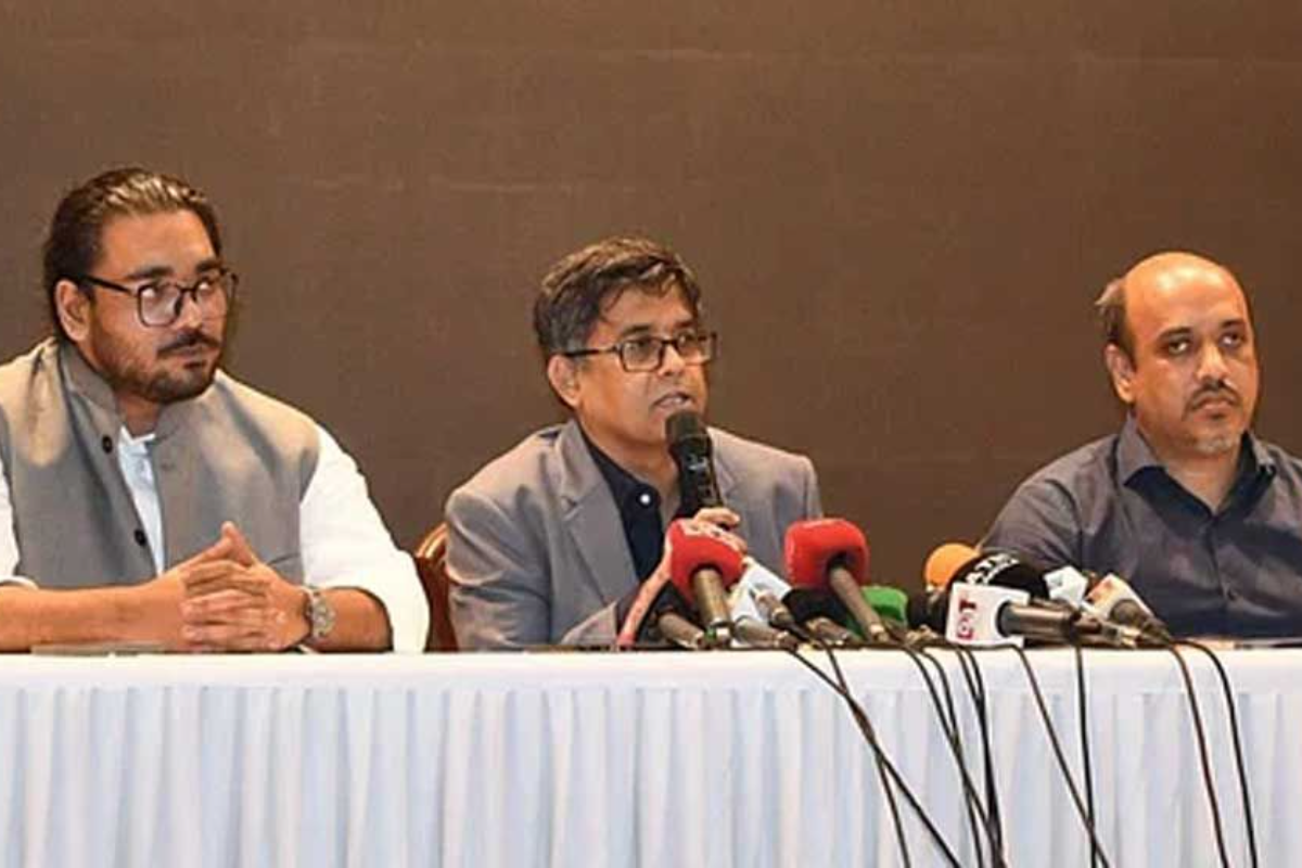উপদেষ্টা পরিষদের সংবাদ সম্মেলন