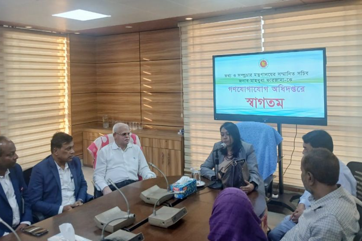 প্রত্যেক কর্মকর্তা-কর্মচারীকে সৎ ও ন্যায়পরায়ণ হতে হবে: তথ্য সচিব