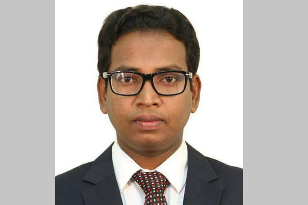২৫ ক্যাডার নিয়ে আপত্তিকর মন্তব্যে কর্মকর্তা বরখাস্ত